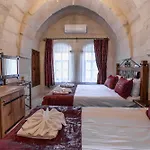 Cave 괴레메