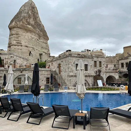 Хостел Goereme Cave Suites