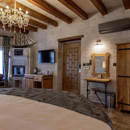 Cave Hostel *