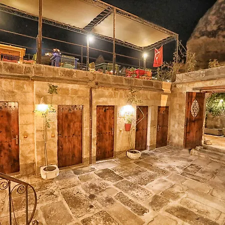 Хостел Goereme Cave Suites